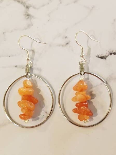 Orecchini pendenti con cristalli, regalo per la festa della mamma. Orecchini in cristallo per la vendita all'ingrosso da parte di Sapphire Creations