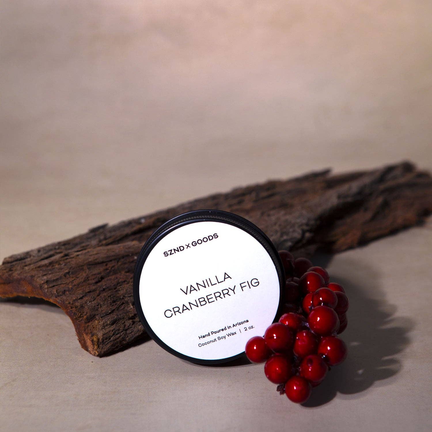 SZND GOODS - Wholesale Jar/Filled Candle - Warm Cranberry Fig Wooden Wick Candle3