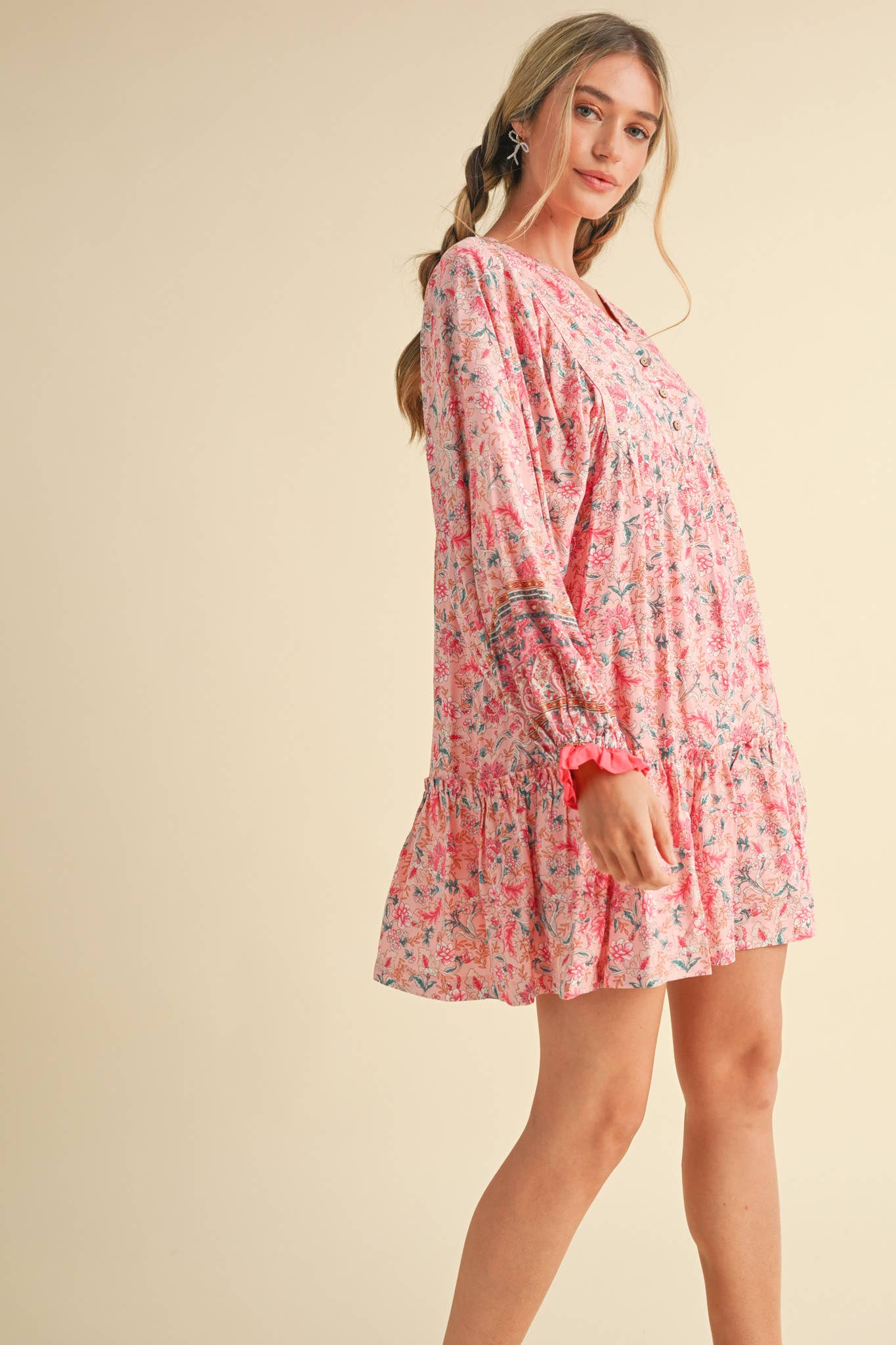 &MERCI - Wholesale Dress - Women's - EXCLUSIVE PRINT PUFF SLEEVE TIERED BABYDOLL DRESS MDR349029