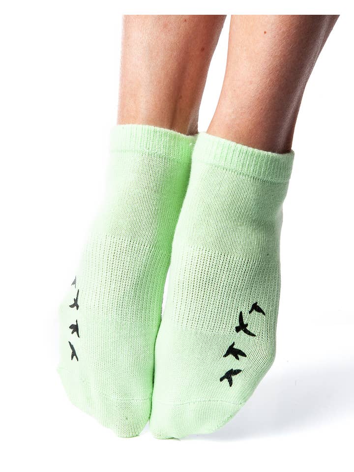 Arebesk - Wholesale Socks - Women's - Birdie Grip Sock5