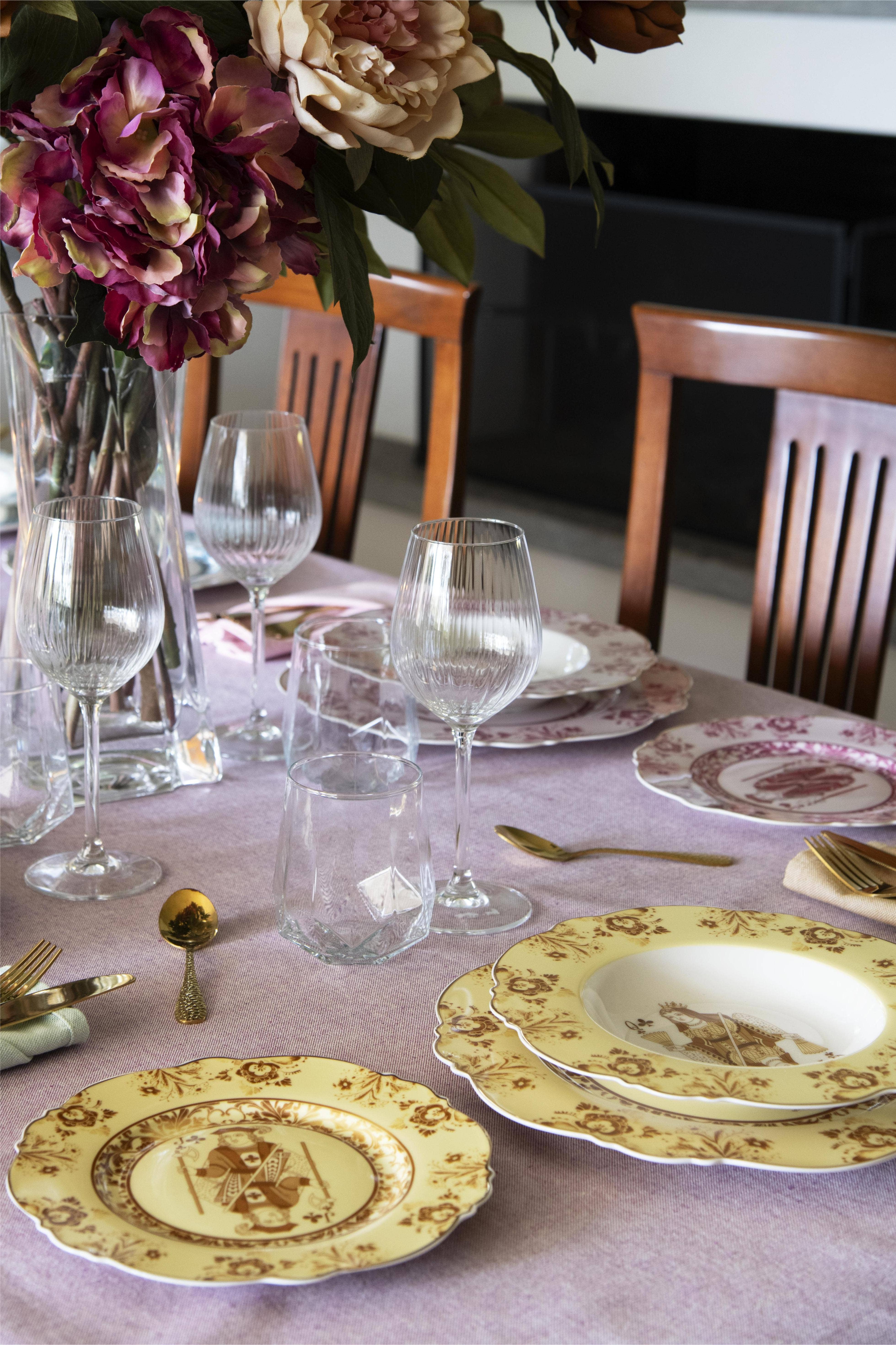 multicoloridas Conjunto de 12 Pratos I Bari para venda a revendedores na Faire3