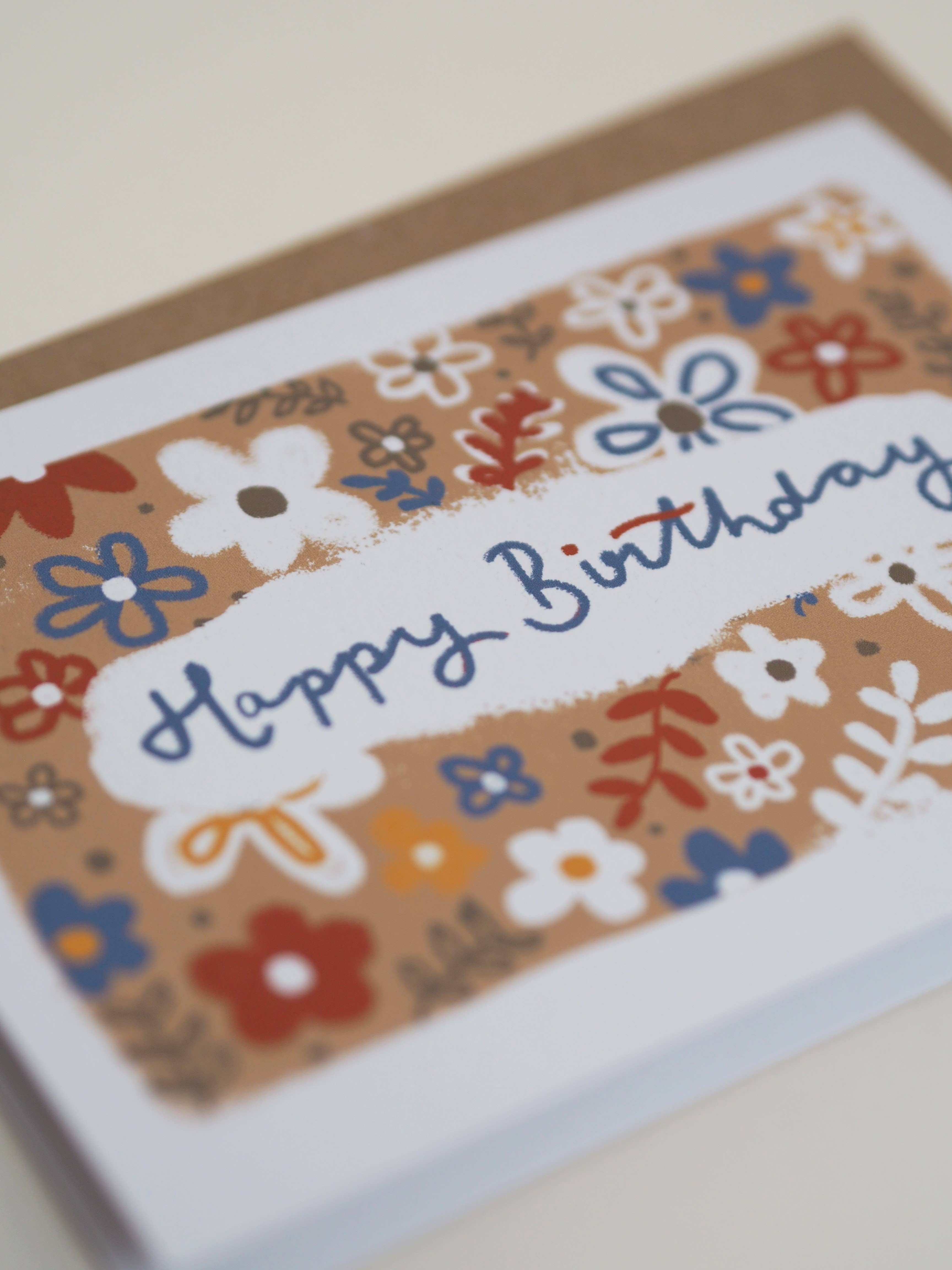 Jade Fisher - Wholesale Verjaardagskaartje - Gelukkige verjaardag - Modern Sketchy Florals - Verjaardagskaart1