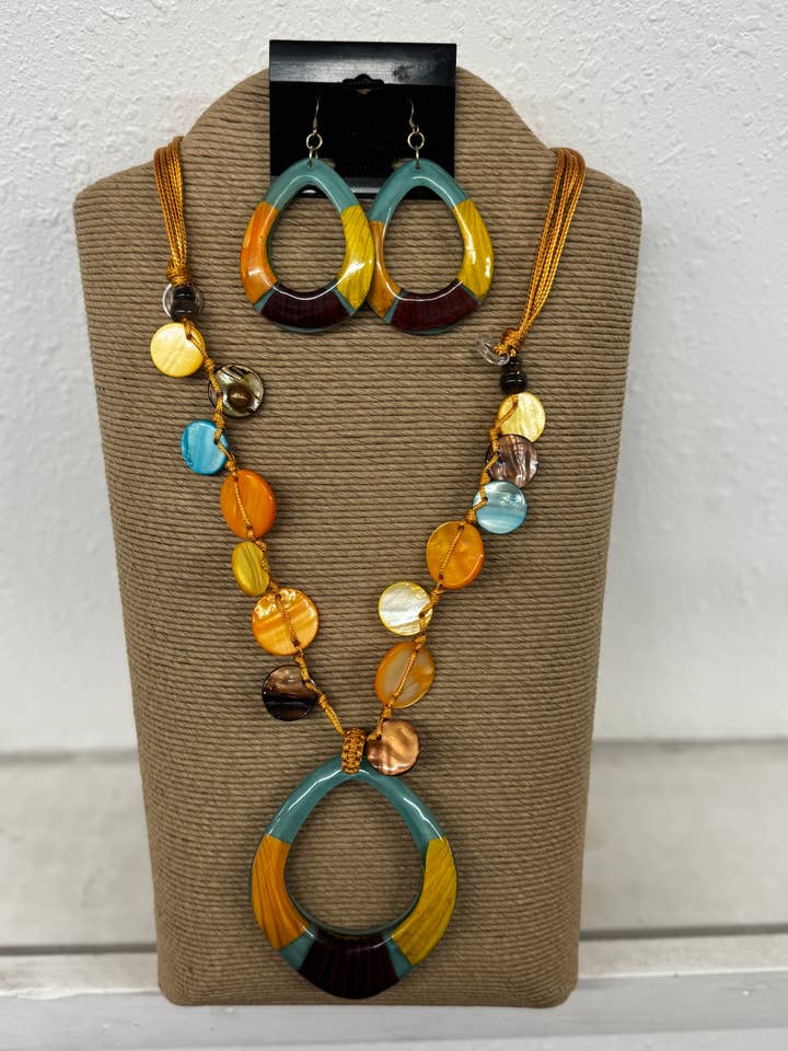 4 STRANDS ORANGE ADJUSTABLE WAX CORD WITH KABIBI SHELLS AND for wholesale by International Duru's