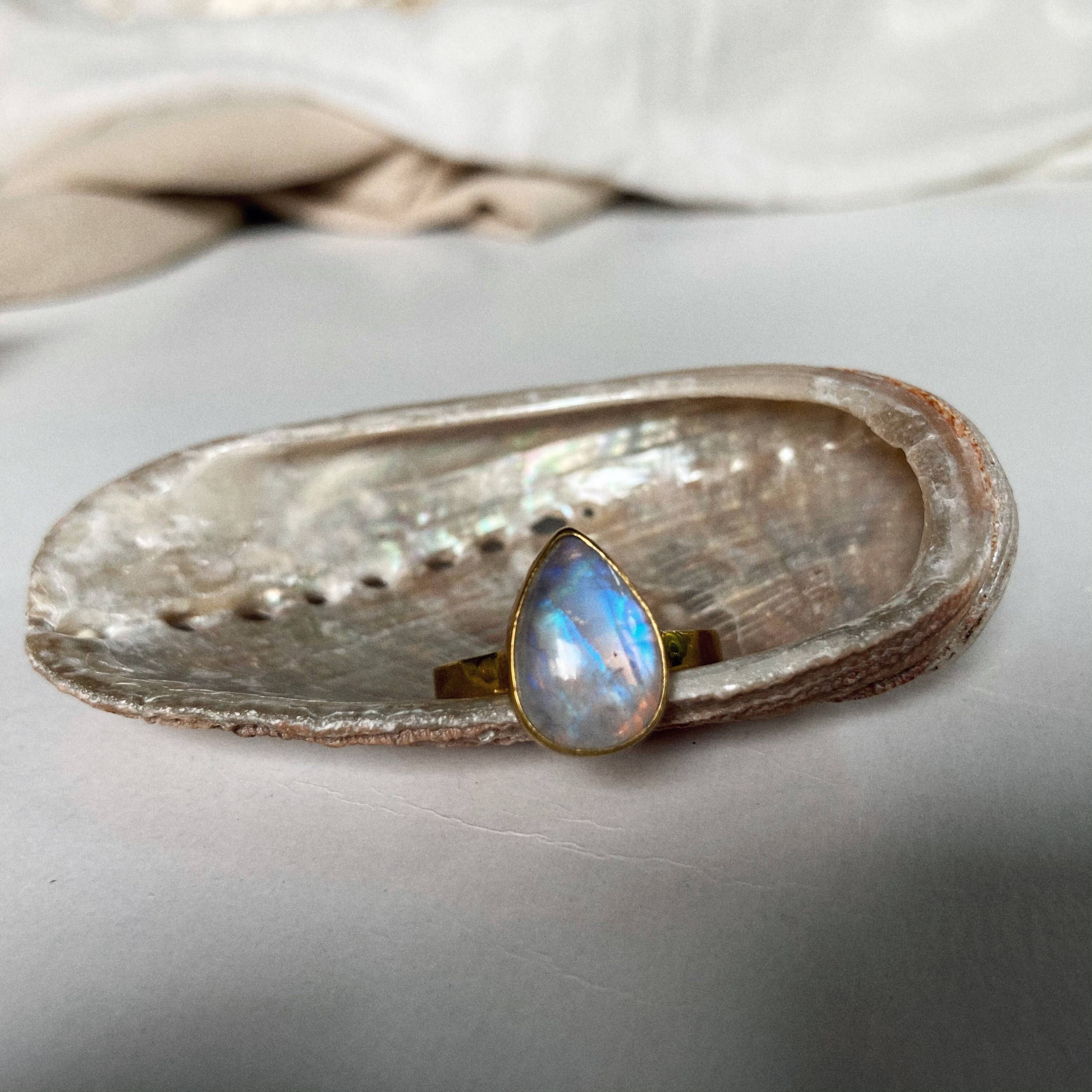 Bonisita - Wholesale Single Stone/Solitaire Ring - Blue Moonstone Ring6