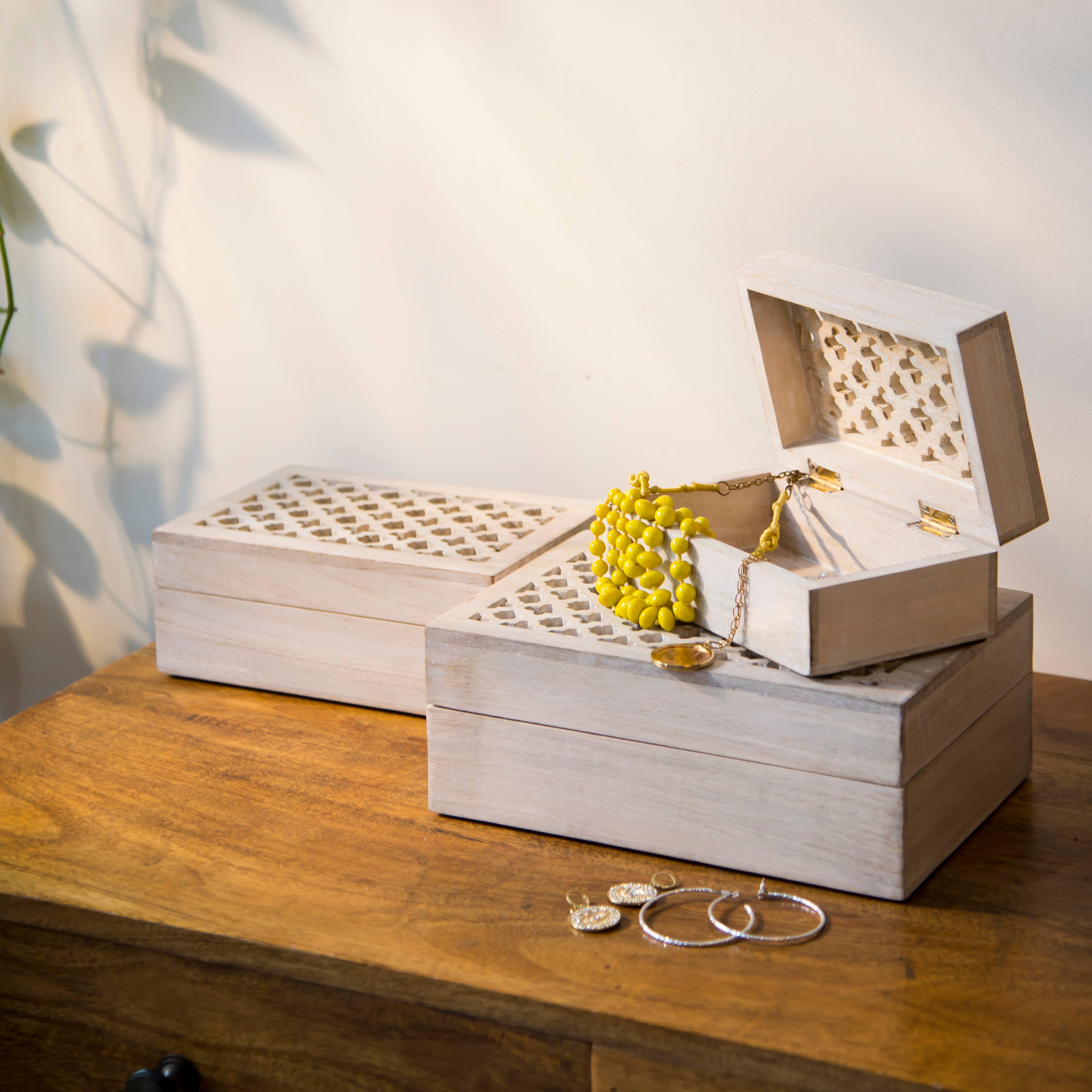 Mela Artisans - Wholesale Decorative Box - Trellis Handcarved Wooden Boxes11