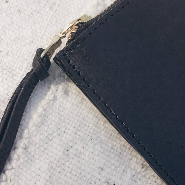 Kristiina Taylor - Vendita all'ingrosso Astuccio - Donna - Custodia con cerniera in pelle conciata vegetale