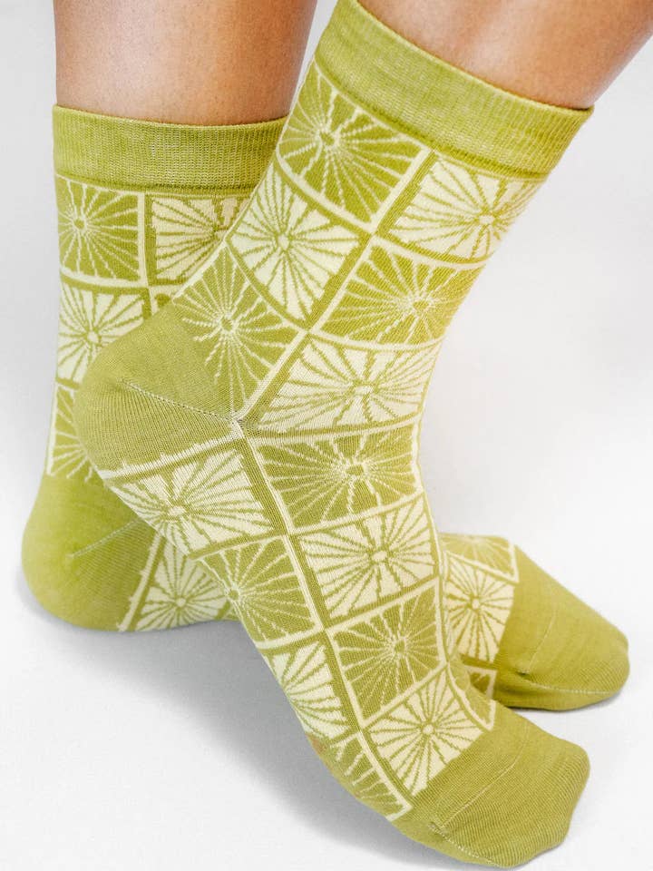 The SoulShine Co. - Wholesale Socks - Women's - Chartreuse Flower Checkers — Knit Ankle Sock4