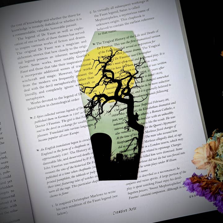 Marque-page clair - Horreur gothique gothique du cimetière de la pleine lune pour la vente par Dark Veinlet