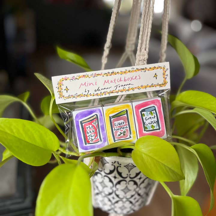 Eleanor Joanna – wholesale Matches – Book Matchboxes0