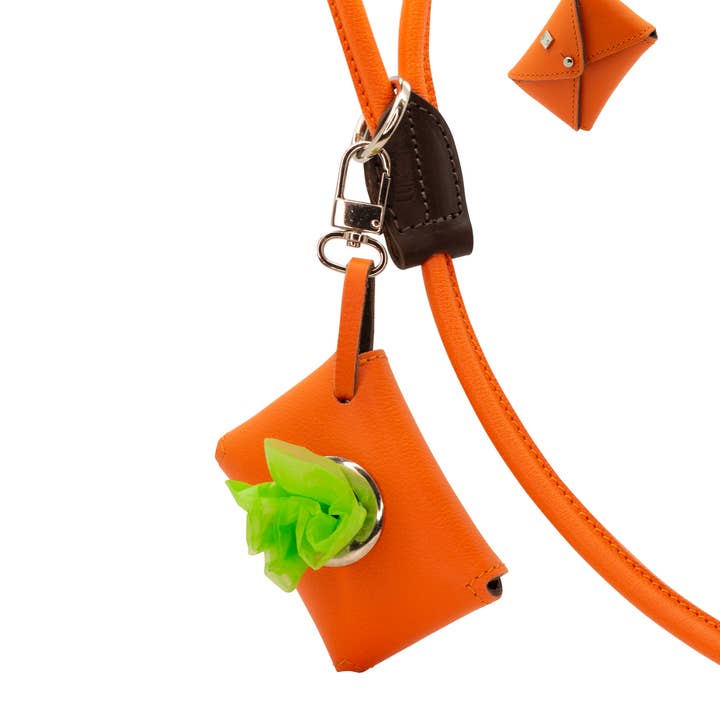 D&H PooSh - poo bag dispenser for wholesale by Dogs and Horses