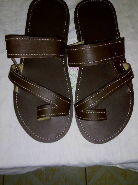 Masai-Stil handgefertigte Ledersandalen für Herren für den Großhandel von Delight merchants