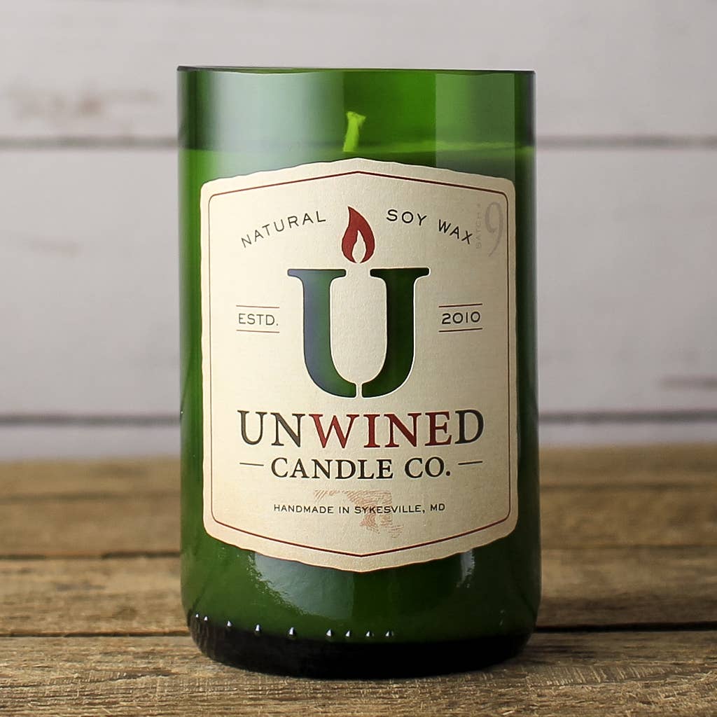 Unwined Candles – Großhandel Kerze im Glas / gefüllte Kerze – Cypress /Orange Peel Signature Series - Weinflasche Kerze1