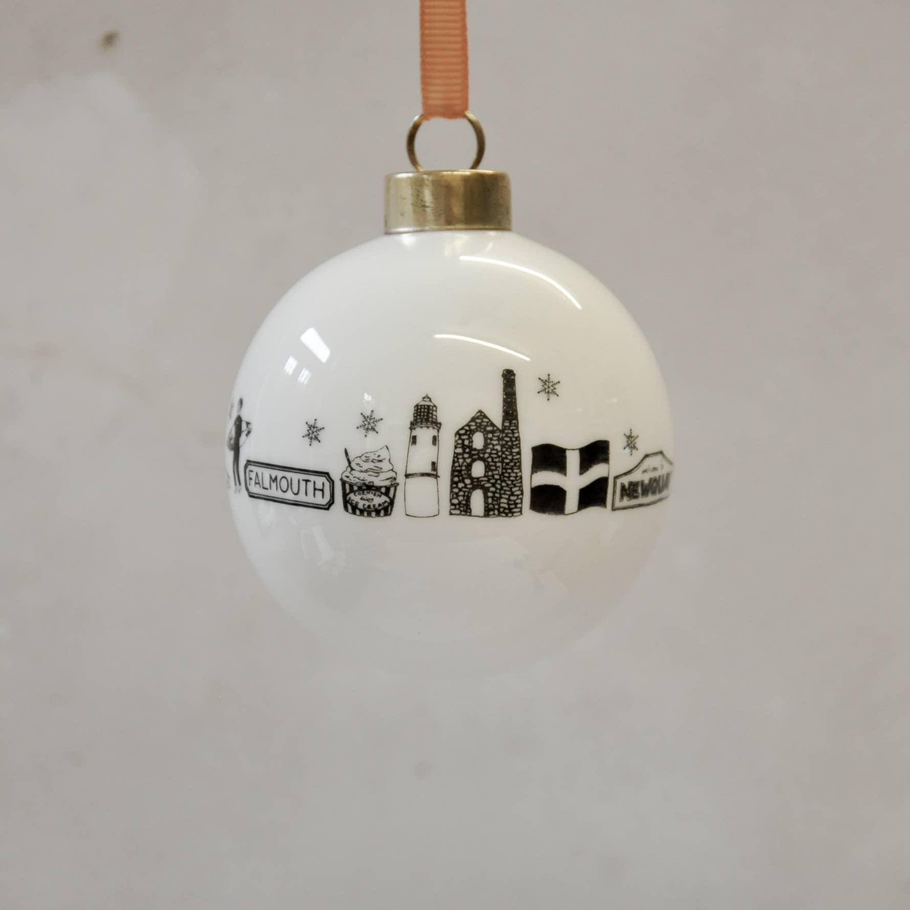 Martha Mitchell - Wholesale Ornament - Cornwall Christmas bauble3
