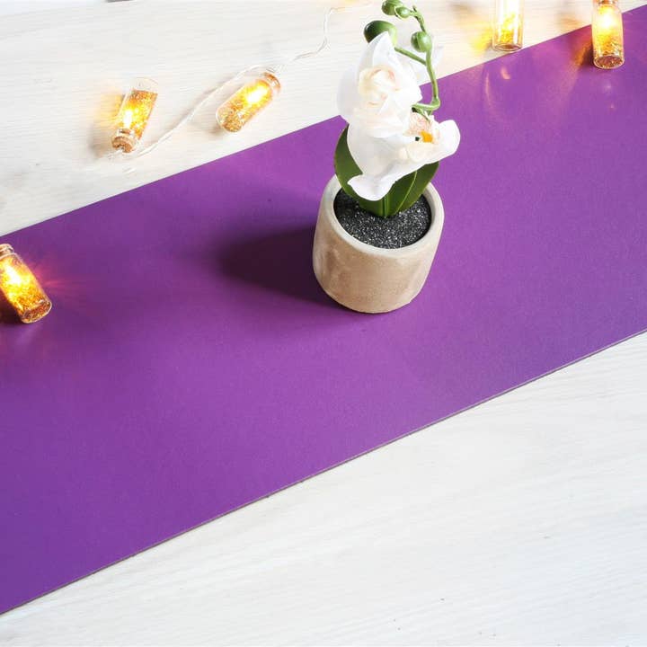 Lila Leatherboard-Läufer für den Großhandel von The Dapper House