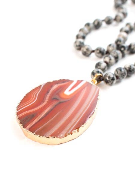 Collier à pendentif en pierre naturelle Chloé pour la vente par Hipster Row