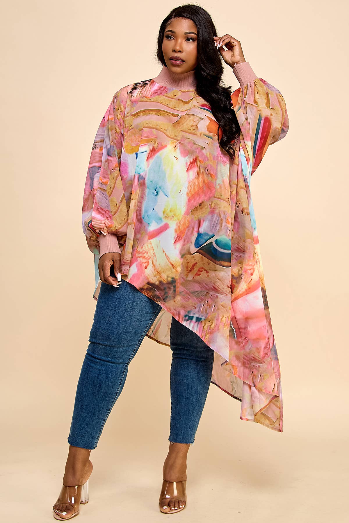 Namatt Design - Wholesale Blouse - Dames - Plus Mesh blouse met ronde hals en lange mouwen en diagonale bandjes1