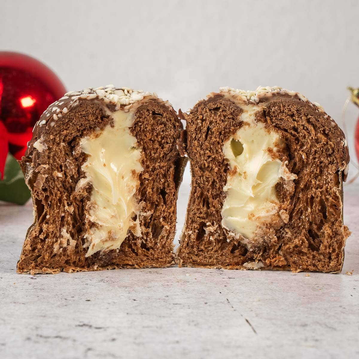 Sicilyaddict - Wholesale Cake - Artisanal panettcino stuffed with Three Chocolates 150g4