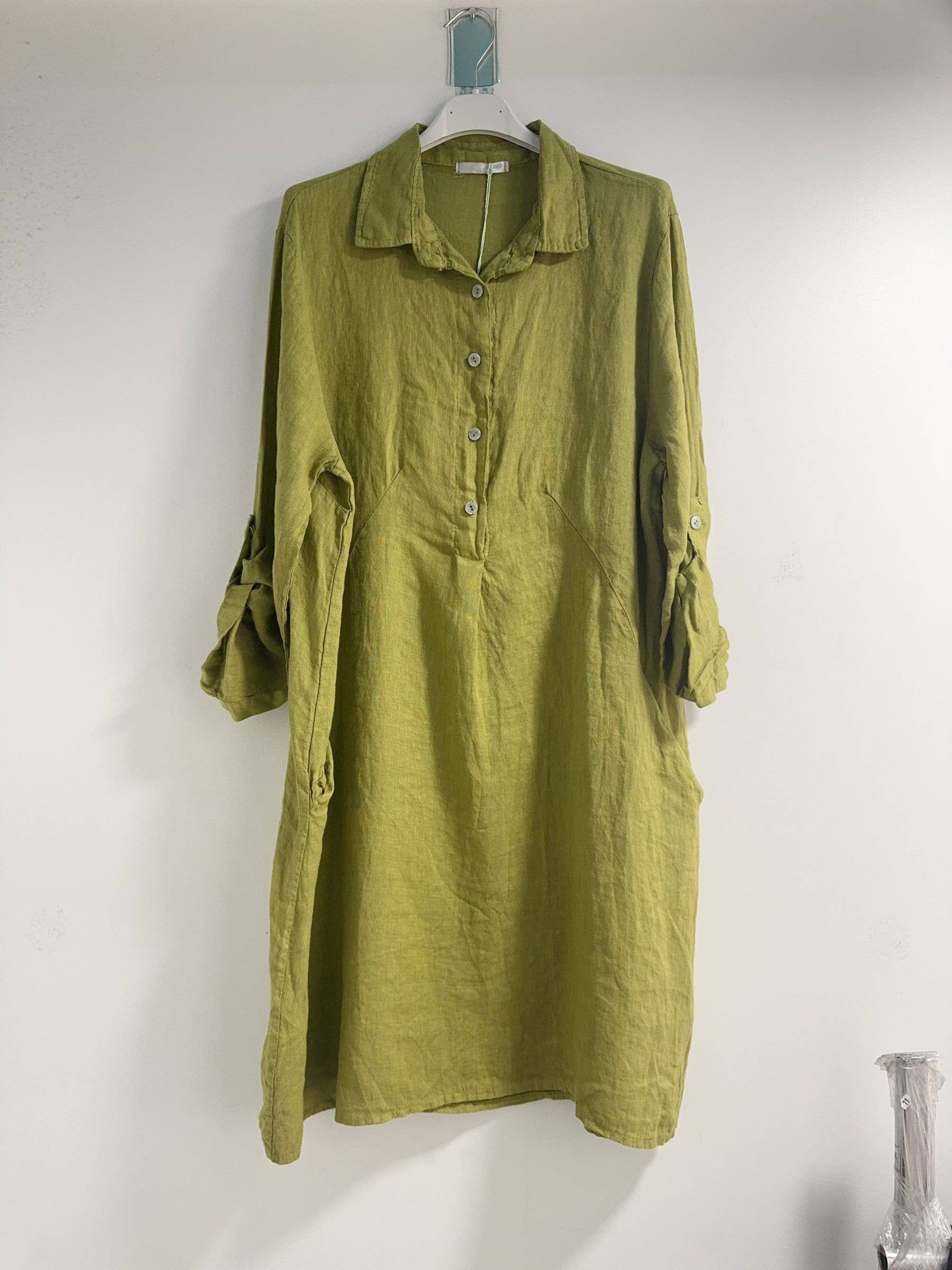 Happy look – Großhandel Kleid – Damen – Kurzes Hemdkleid aus Leinen mit langen Ärmeln1