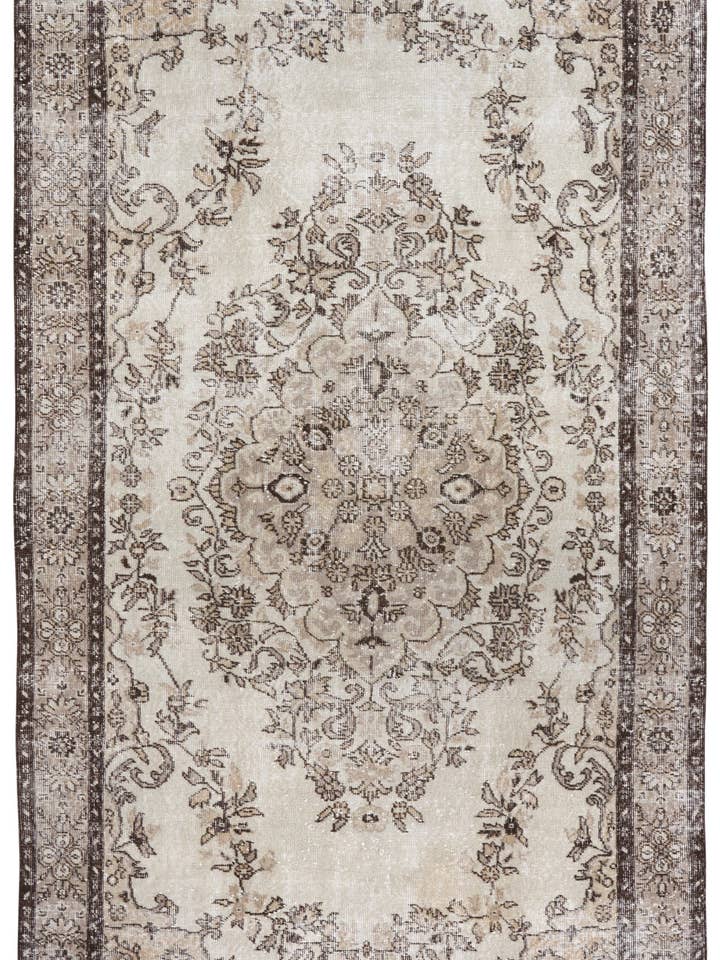 Freya - 5'7" x 10'6" for wholesale by Biev