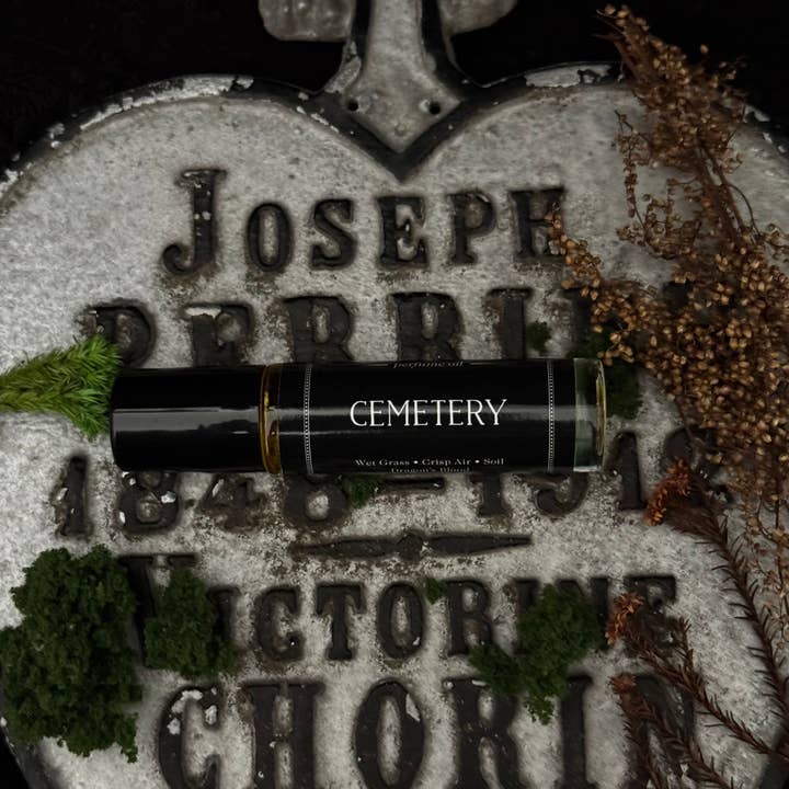 Seance - Wholesale Roll-on fragrance - Cemetery (dragon’s blood incense, earth)14