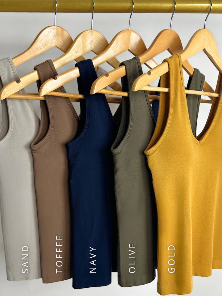 REVERSIBLE BUILT-IN BRA FALL PACK - 15/PK for wholesale by ELIETIAN