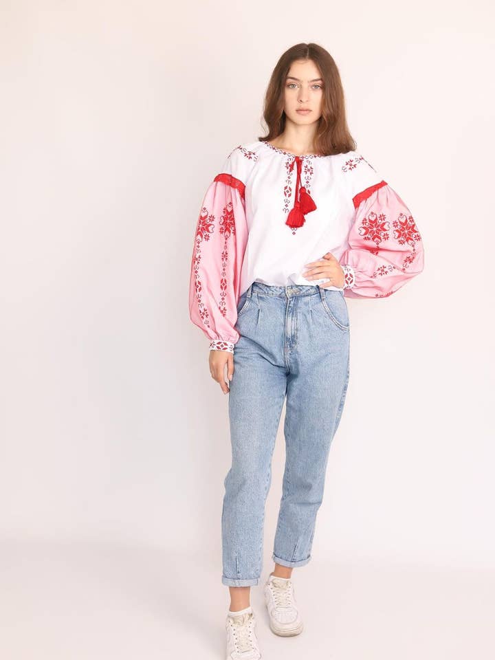 Kvinders broderet bluse Zephyr for engroshandel hos Folkmoda