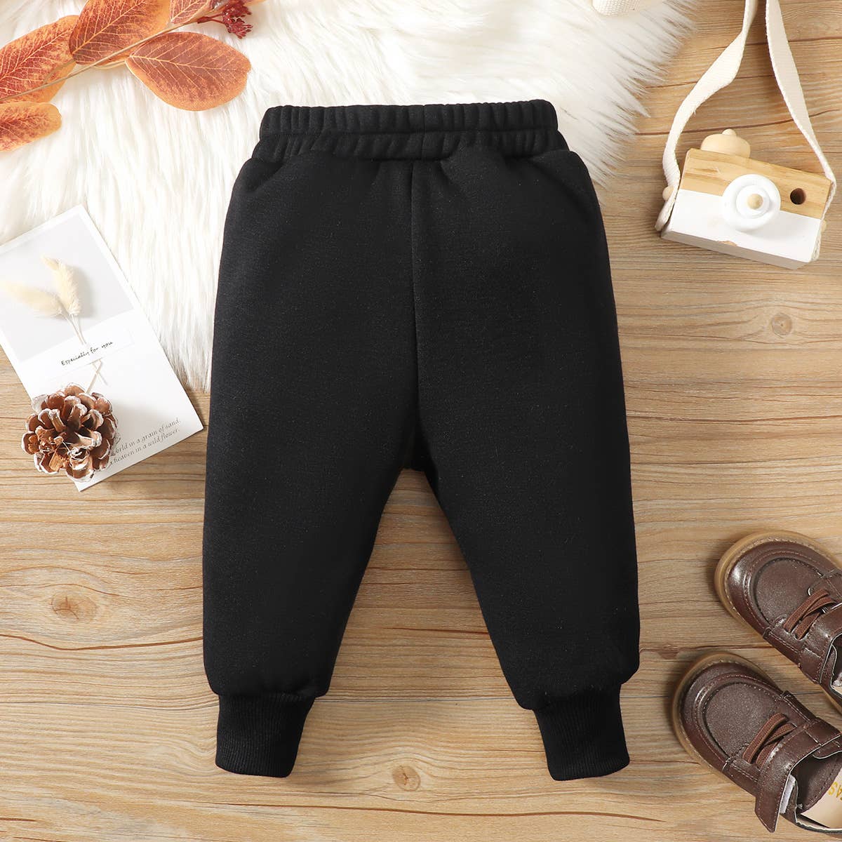 PatPat - Wholesale Trousers – Baby - Baby Boy/Girl Solid Fleece-lining Casual Pants1