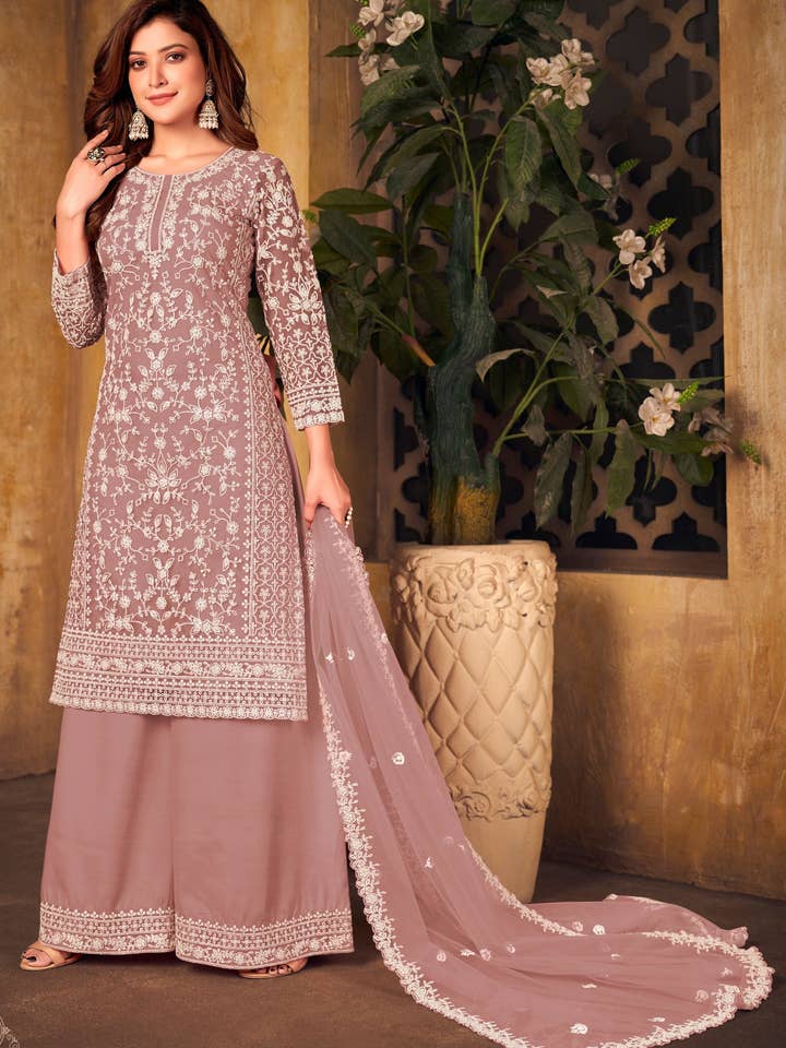 Støvet lyserød netfest Kameez og Palazzo-dragt til damer kjole pakistansk - Broderiarbejde RTS for engroshandel hos HATKE BRIDE