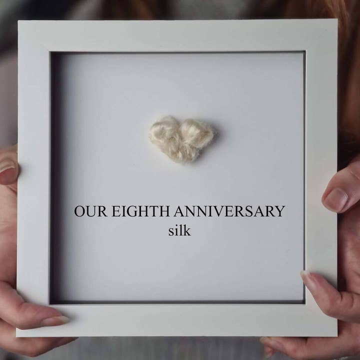 Afewhometruths - Venta al por mayor Artículo decorativo de mesa - Regalo hecho a mano con corazón de seda del octavo aniversario