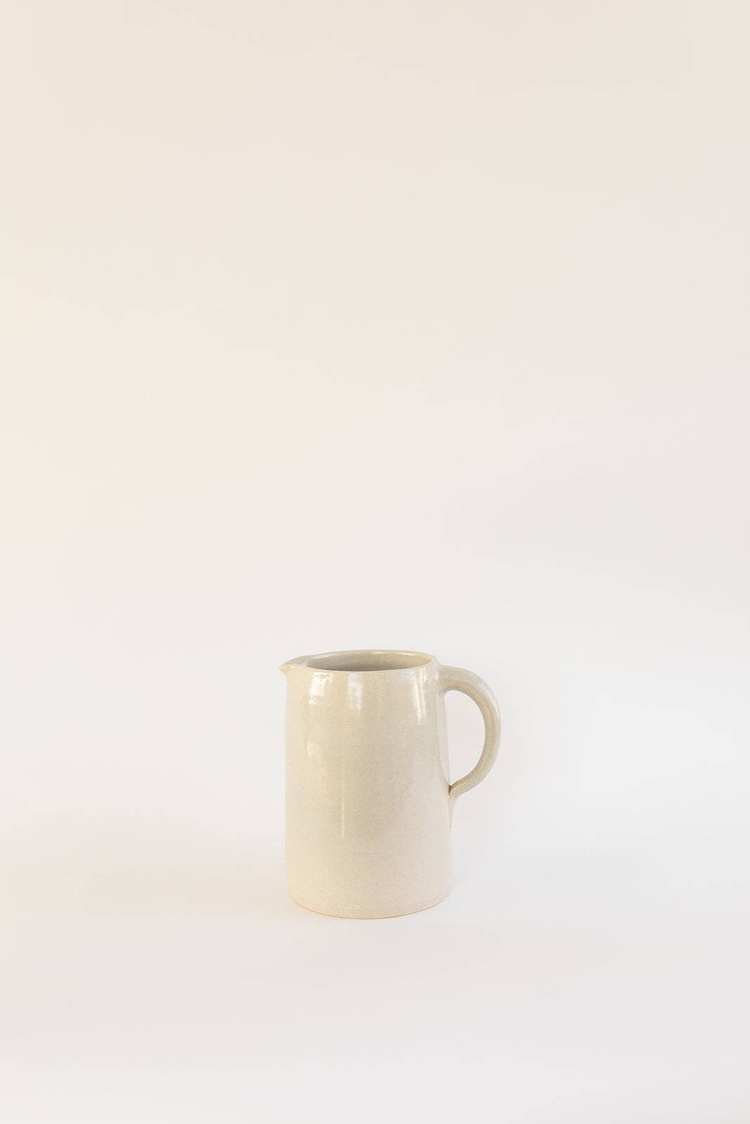 Millstream Home - Wholesale Pitcher - The Stoneware Pitcher1