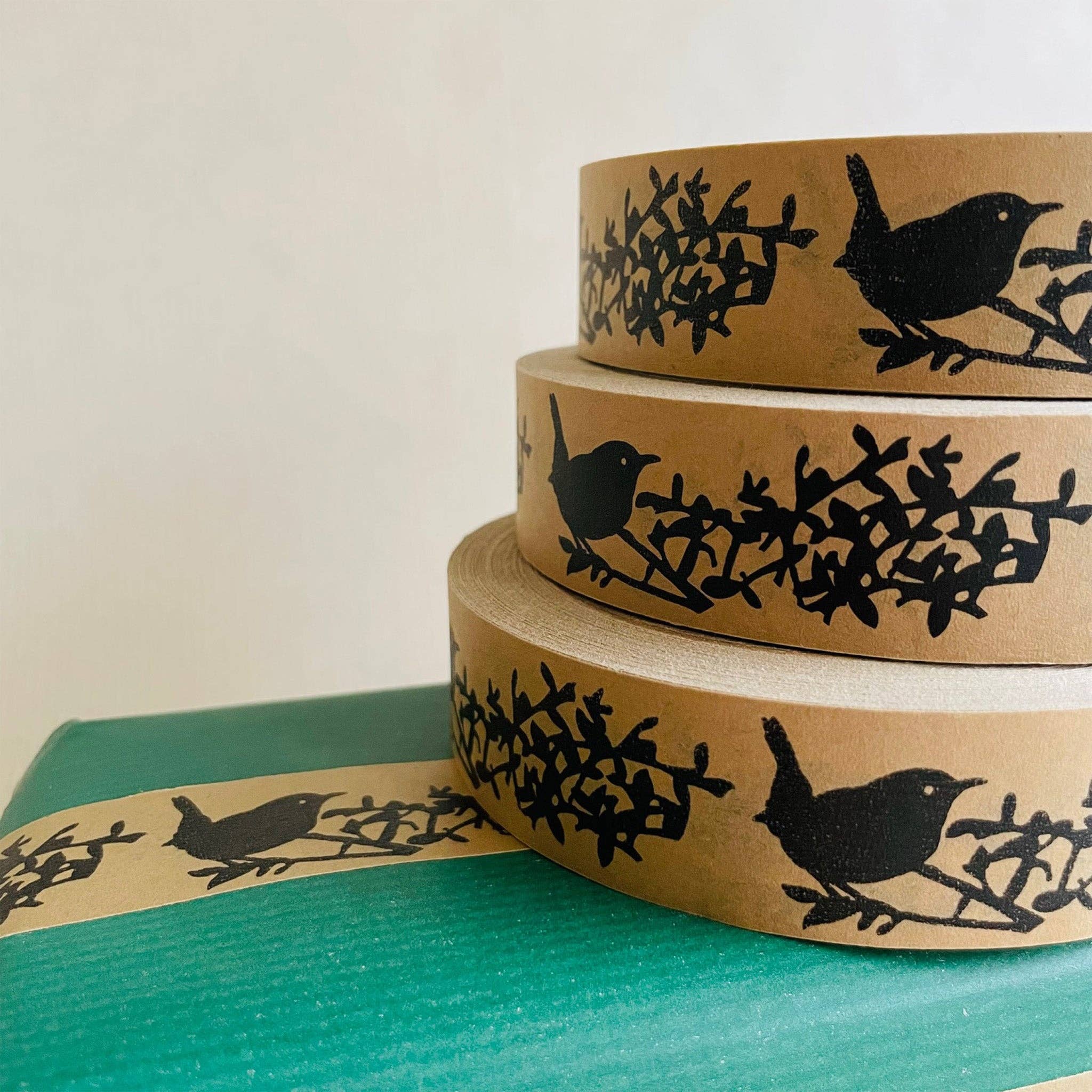 A Blackbird Sang - Wholesale Tape - Kraft Paper Tape - Wren with hedgerow2
