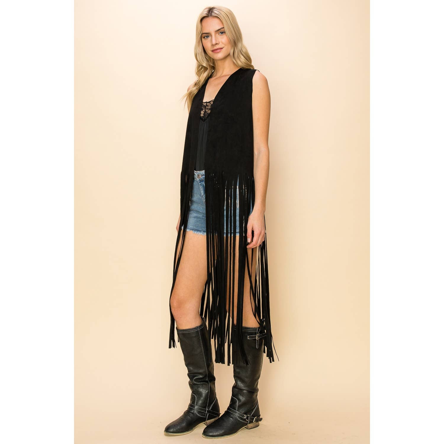 VOCAL - Vendita all'ingrosso Gilè imbottito - Donna - CARDIGAN SENZA MANICHE CON FRANGE LUNGHE DA COWGIRL IN PELLE SINTETICA5