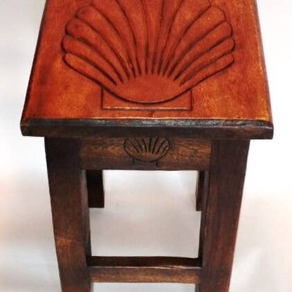 Slutbord, pilgrimsmussla fläck för wholesale av Sea Island Imports, Inc.