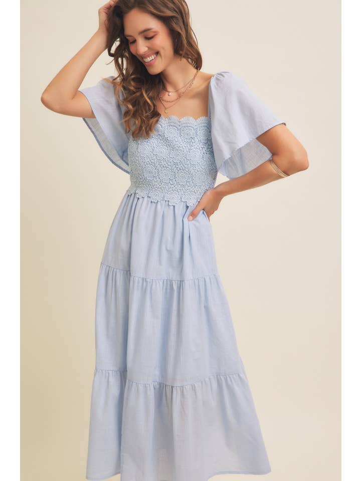 in february - Vente Robe – femme - ROBE MIDI EN CROCHET À ÉTAGES ESSENCE OF FALL AVEC MANCHES VOLANTES0