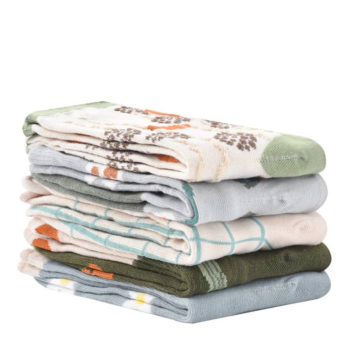 Funkyrel® Atzbranding Limited - Wholesale Socks - Women's - Rufia - Floral Lace Trim Mid-Calf Socks14