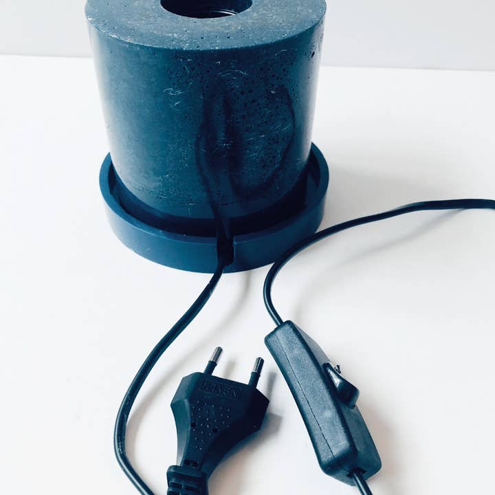 L'éco maison décoration - Wholesale Accent/Desk Lamp - Lampe ''La Lumière Bleu" 2