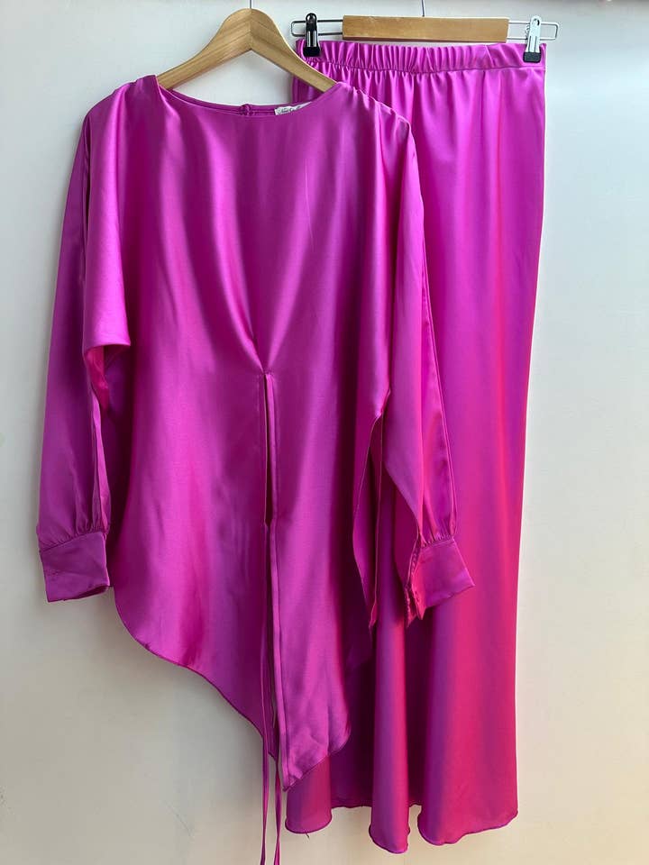 LORIANE - Wholesale Top & Skirt Set - Women's - 10522 one size long top + skirt set3