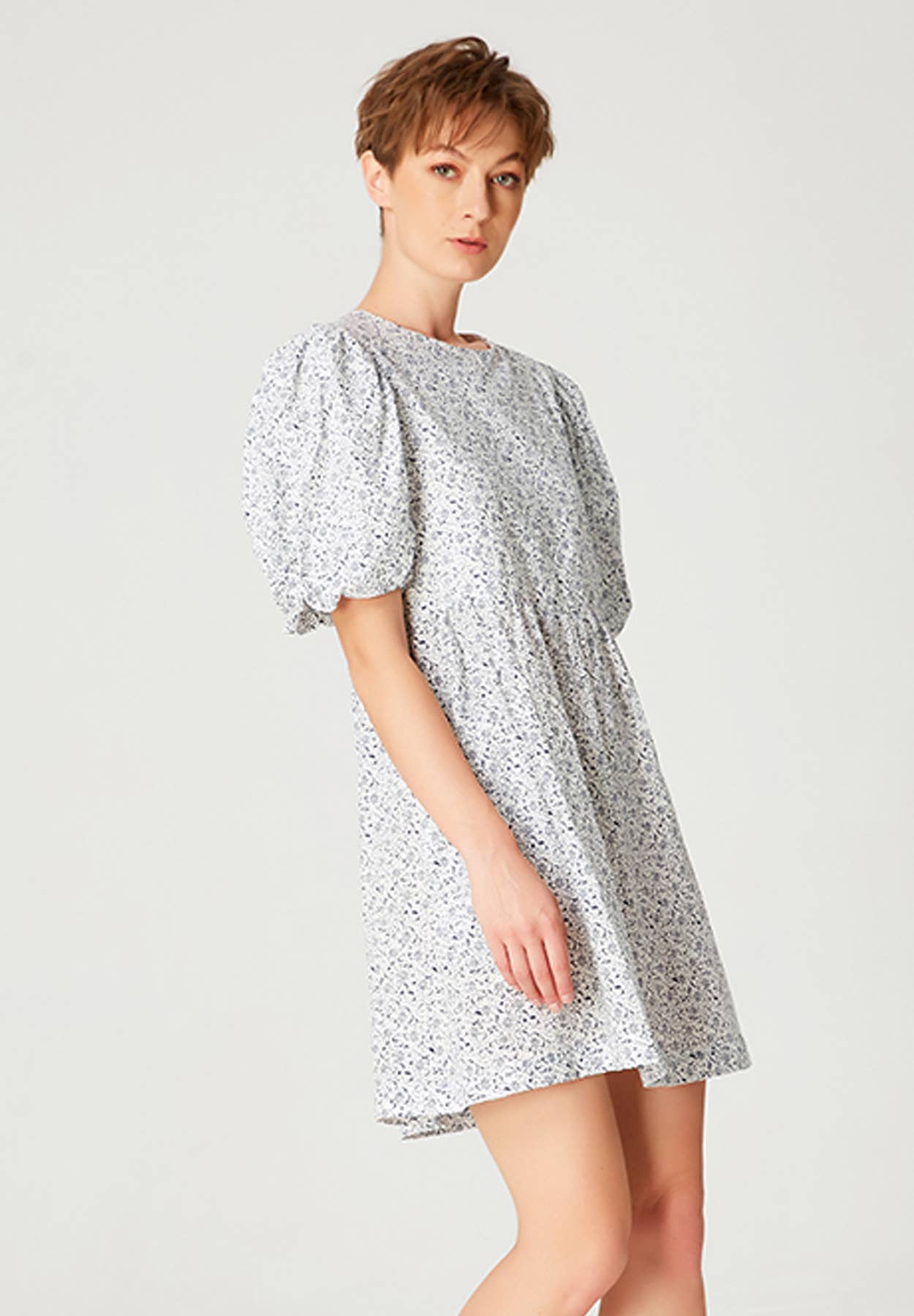 Smart and Joy - Wholesale Dress - Women's - Monochrome floral print A-line short dress8