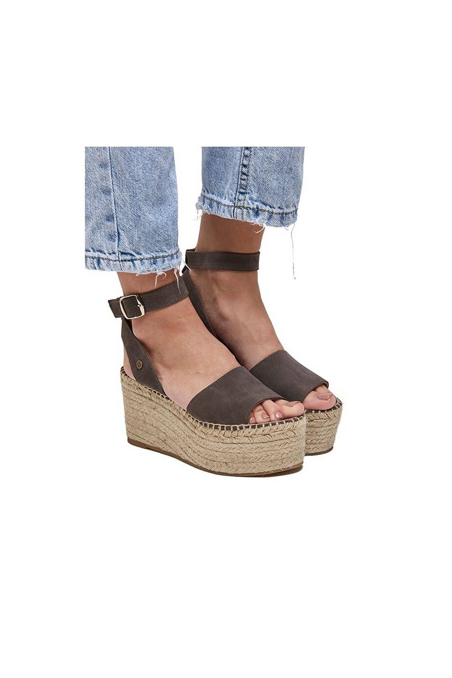 La Valeta Espadrilles-Ibera Factory Shoes slu - Wholesale Lifestyle Sneakers - Women's - Katia Colina | Espadrilles with Jute Sole3