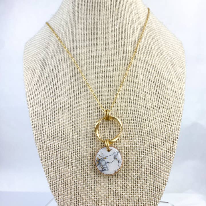 Light Shine - Wholesale Pendant/Charm Necklace - Maria Clay Necklace | Marble Look Statement Necklace | Gold3