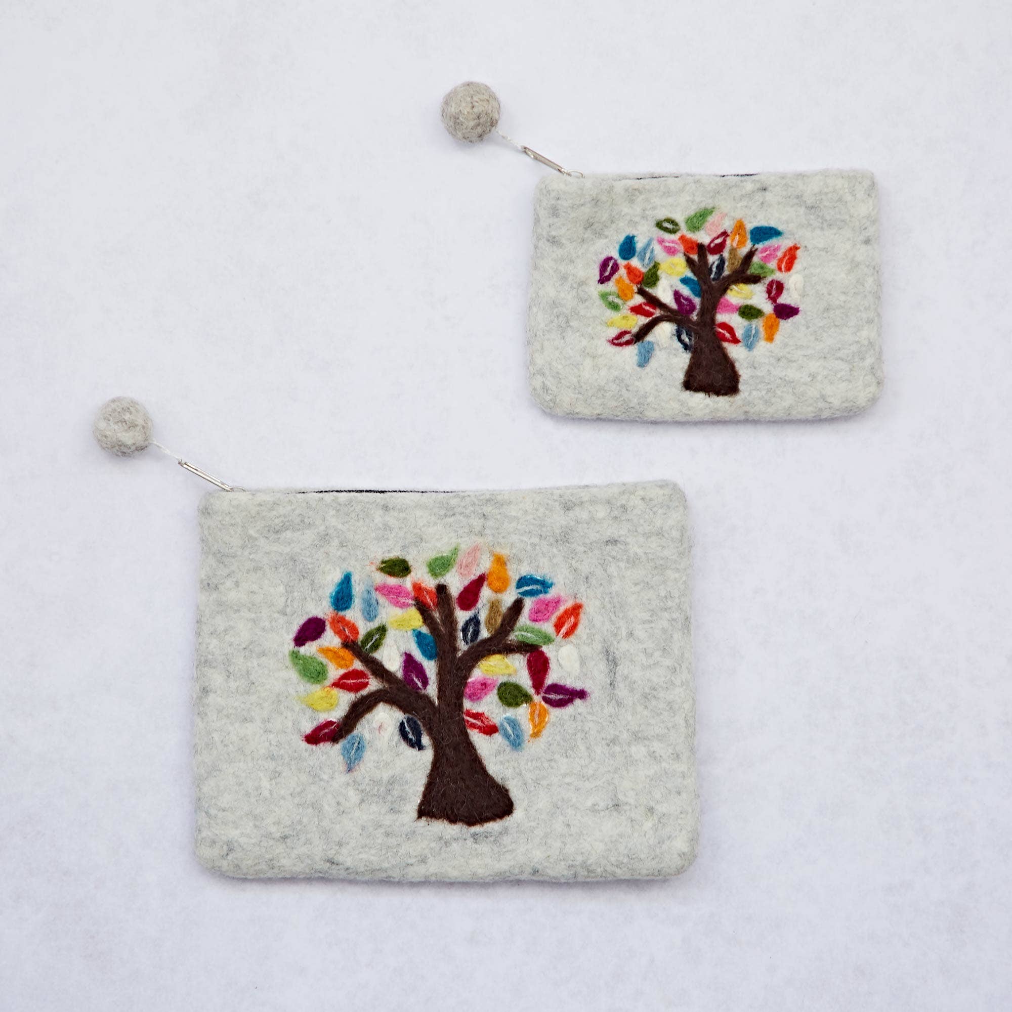 The Paper High Gift Company Limited – Großhandel Beutel – Damen – Beutel „Baum des Lebens“ aus Filz0