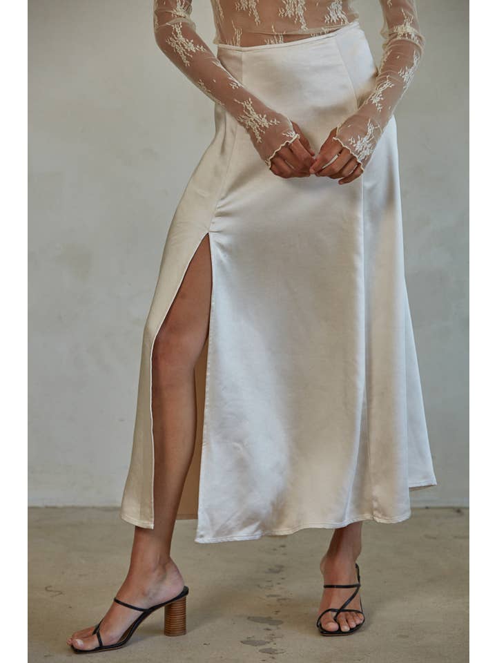 By Together – Engroshandel Nederdel - Dame – L6686 | SIDSTE VALS NEDERDEL