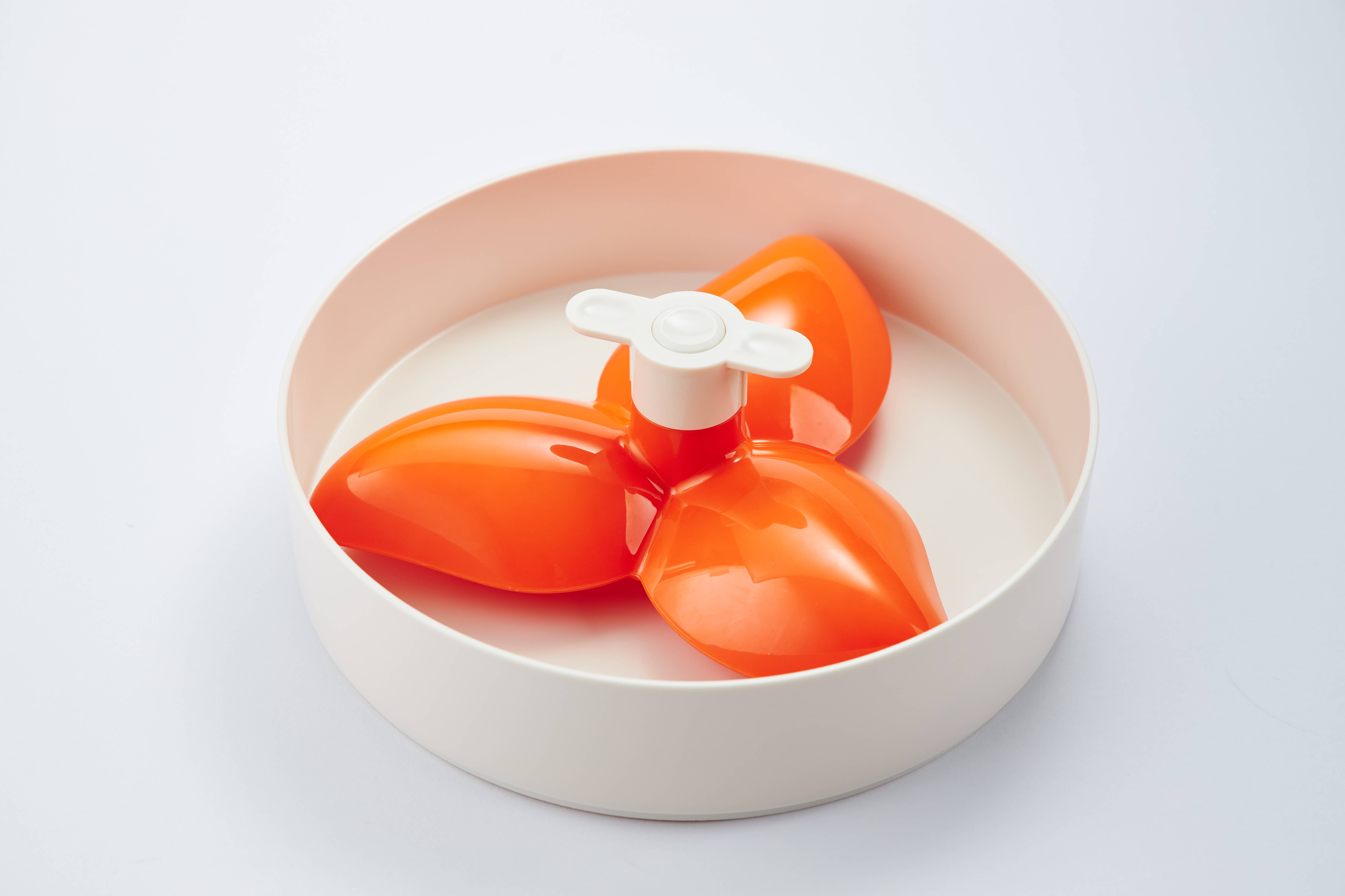 Only An Ocean Europe - Wholesale Pet Bowl - Cat/Dog - SPIN Interactive Feeder Bougainvillea orange2