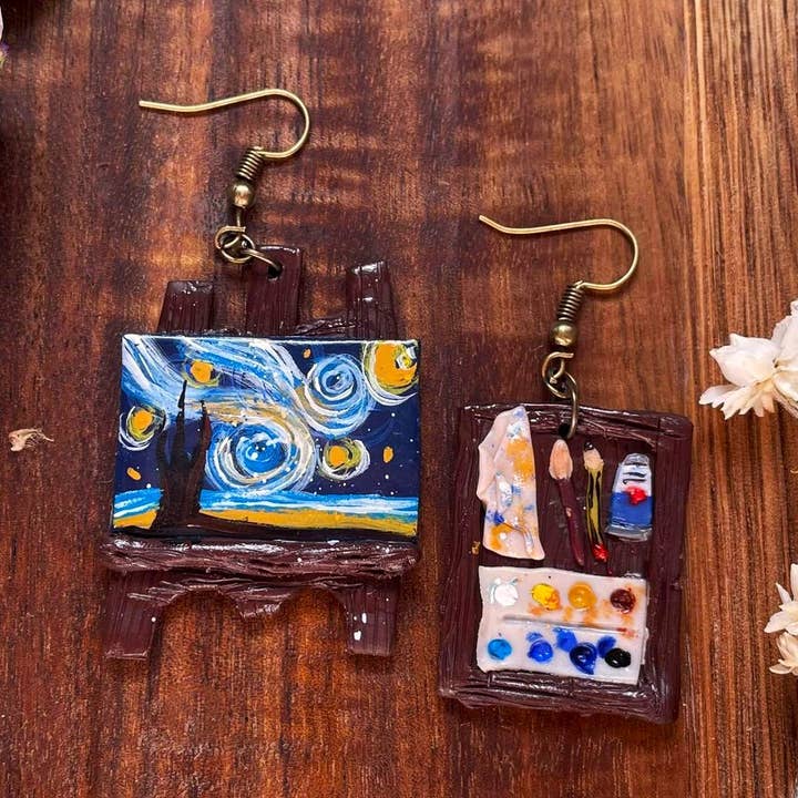 PrettySpookyDesigns - Vente Boucles d'oreilles pendantes - Boucles d'oreilles en pâte polymère - Nuit étoilée | Van Gogh Jewellery1