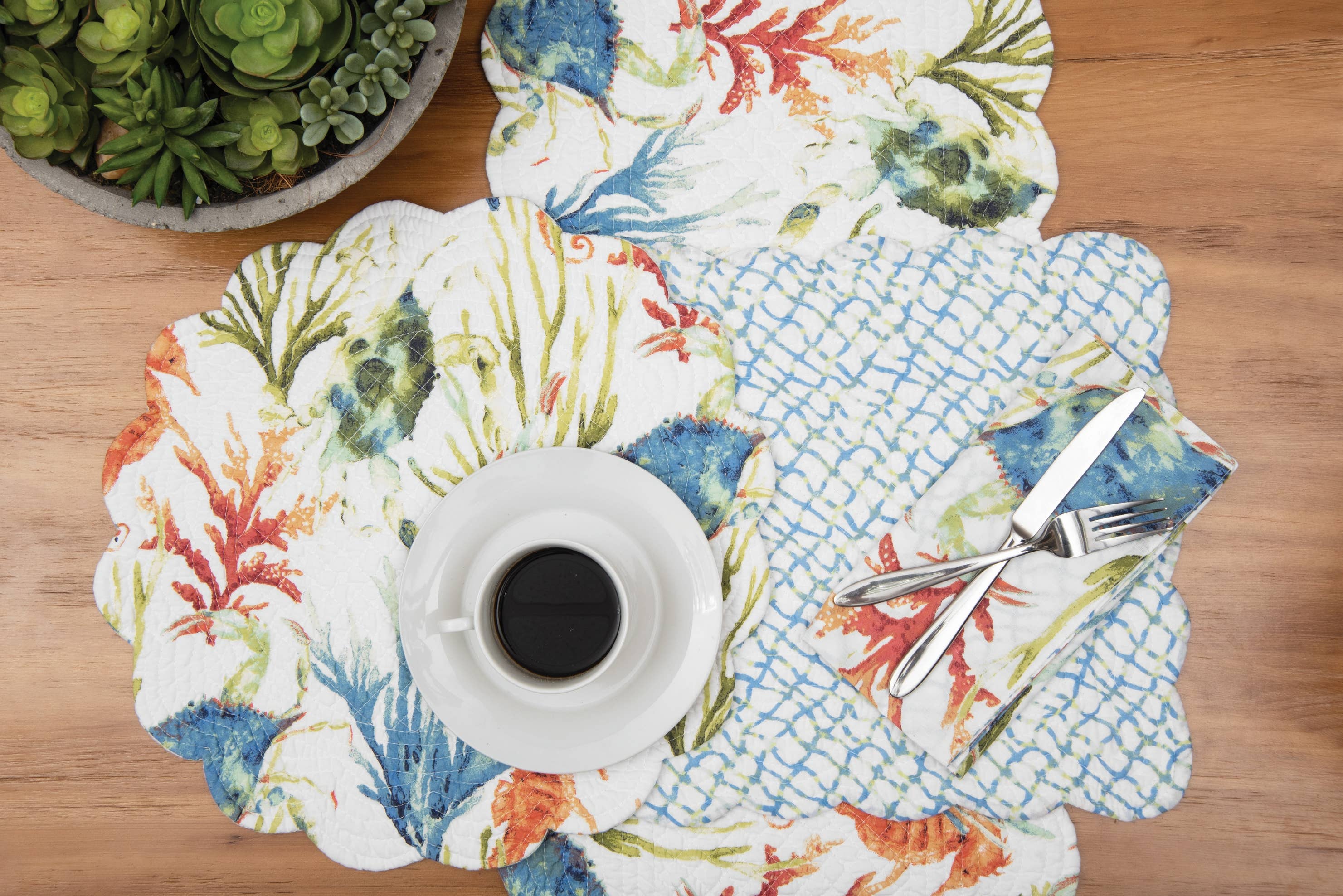 C&F Home - Wholesale Dinner & Cloth Napkin - Marino Reversible Colorful Coastal Napkin2