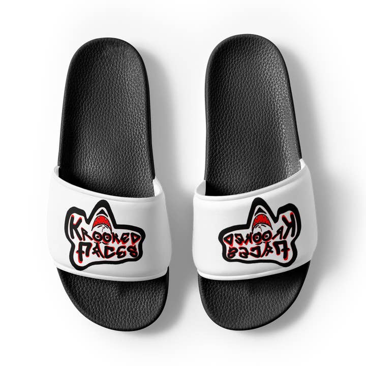 Toboggans Krooked Faces pour la vente par Krooked Faces