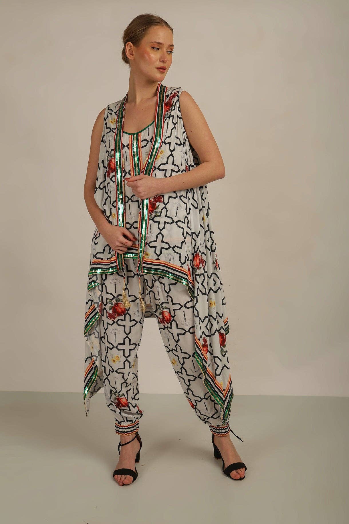 Anannasa Lifestyle - Wholesale Outerwear Vest - Women’s - MARRAKESH VEST