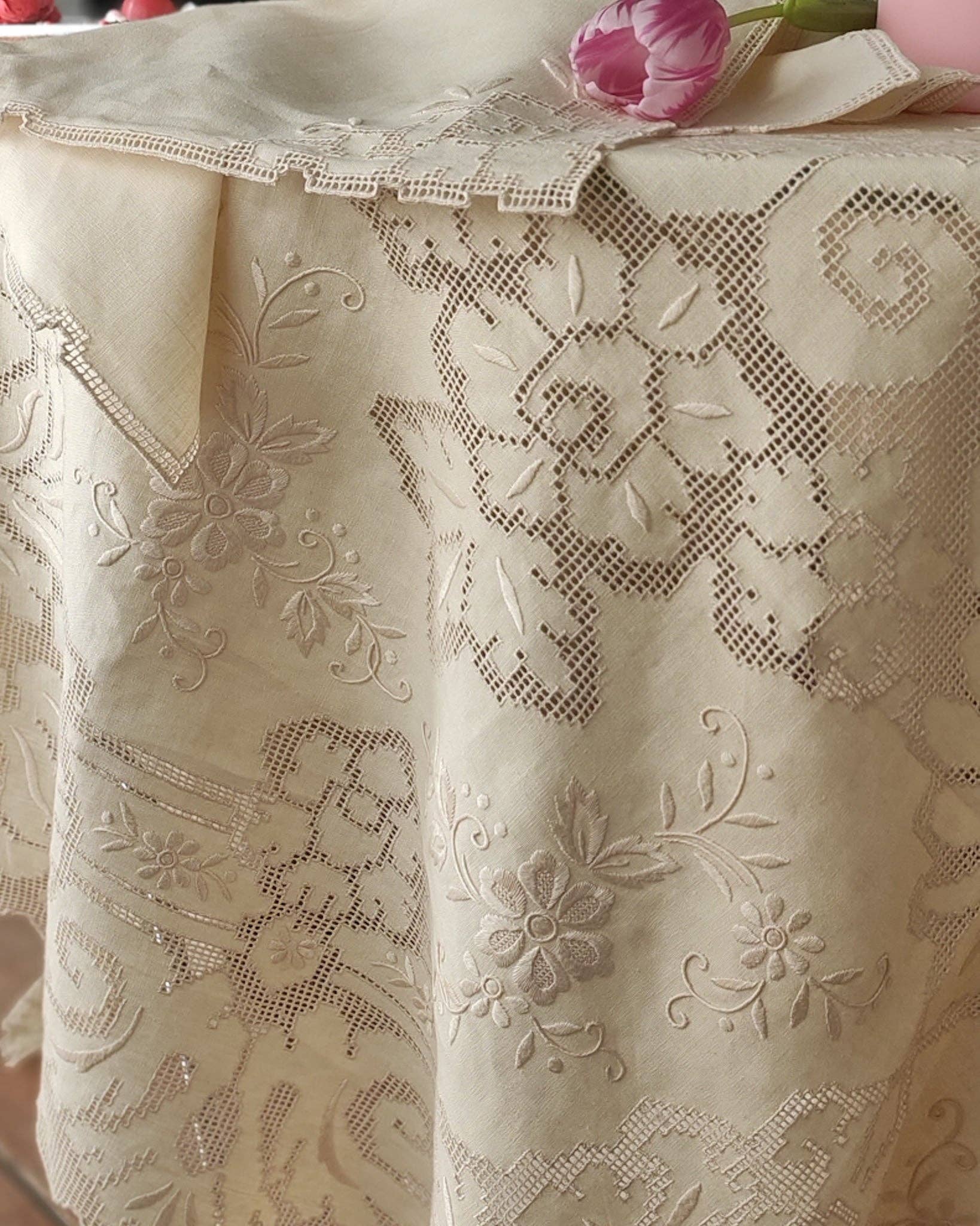 Heyfoo - Wholesale Tablecloth - Sicilian paraded linen tablecloth with 12 napkins16