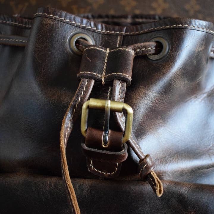 Cuirage - Wholesale Backpack - Men's - MEN'S LEATHER BACKPACK - THE CHEVRON9