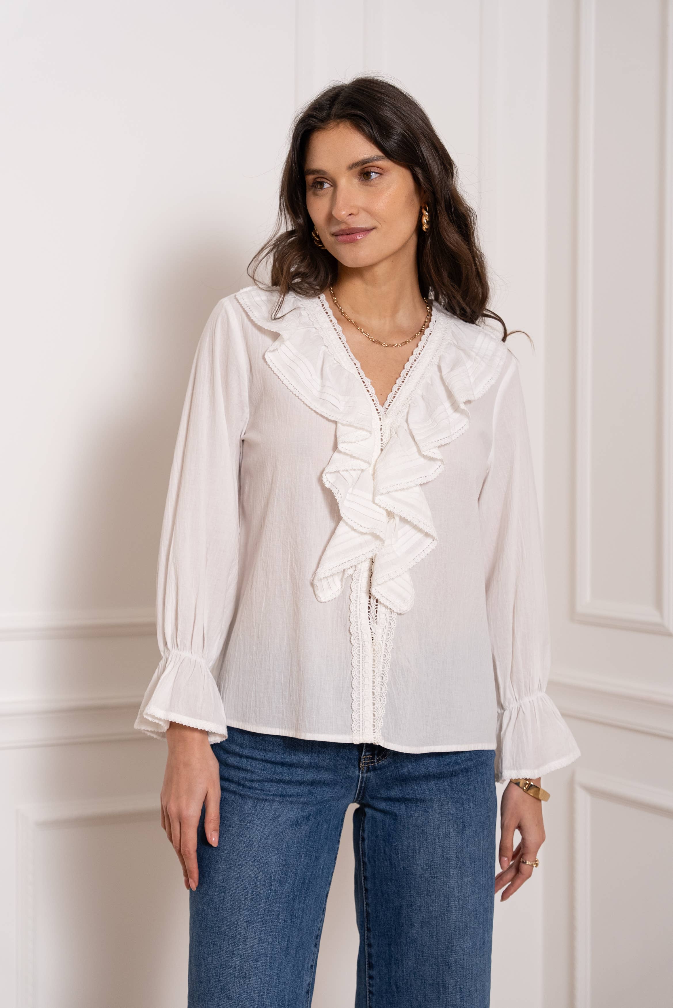 CHOKLATE PARIS - Venta al por mayor Blusa - Mujer - Blusa Billy de algodón con cuello volante - 810478